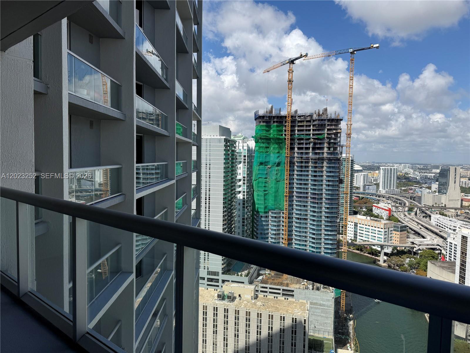 465 Brickell Ave #3906, Miami FL 33131