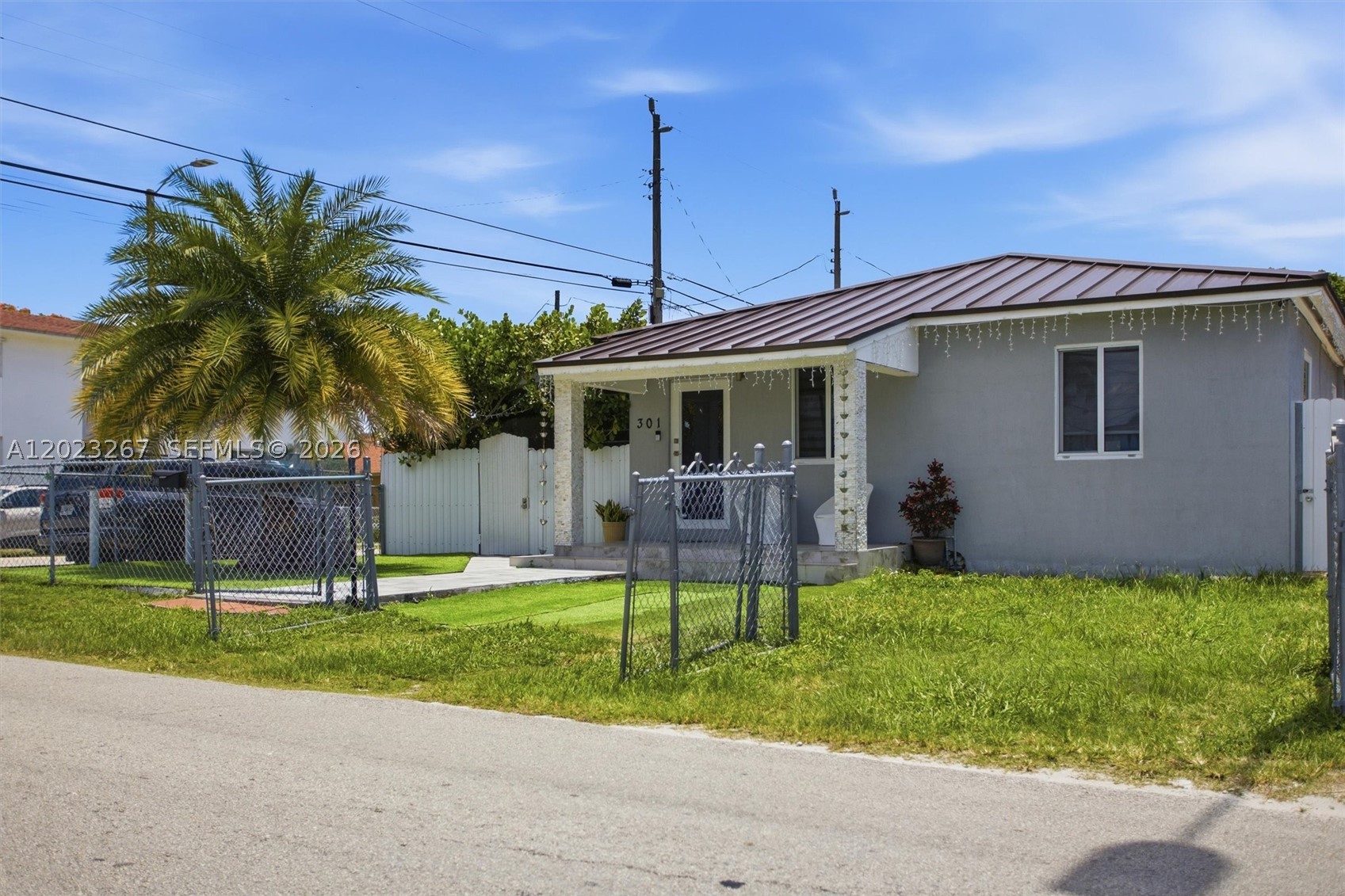 301 SW 36th Ave, Miami FL 33135