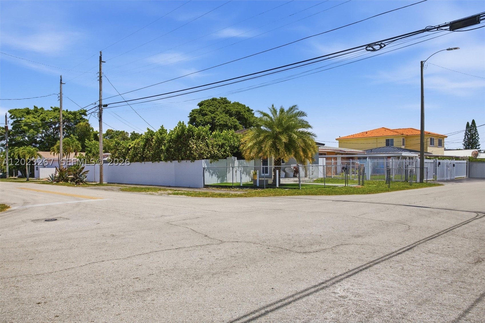 301 SW 36th Ave, Miami FL 33135