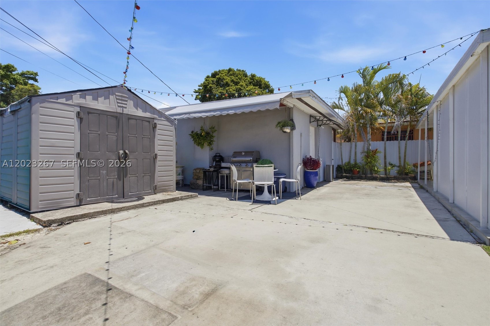 301 SW 36th Ave, Miami FL 33135