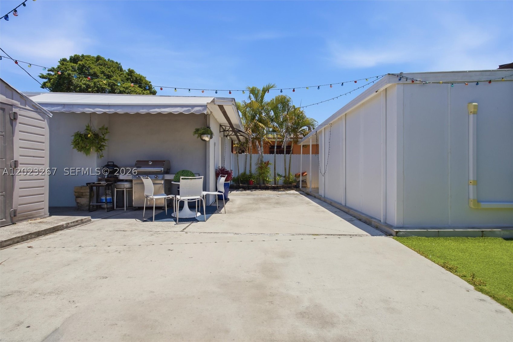 301 SW 36th Ave, Miami FL 33135