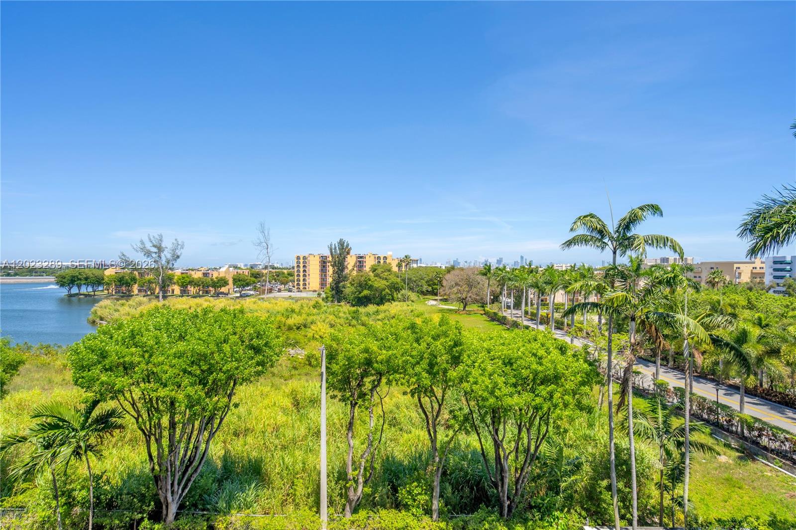 5077 NW 7th St #517, Miami FL 33126