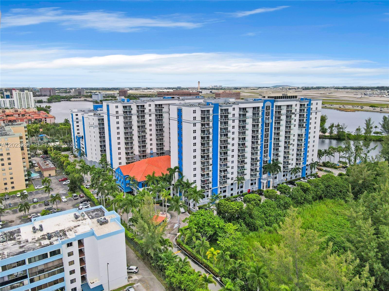 5077 NW 7th St #517, Miami FL 33126