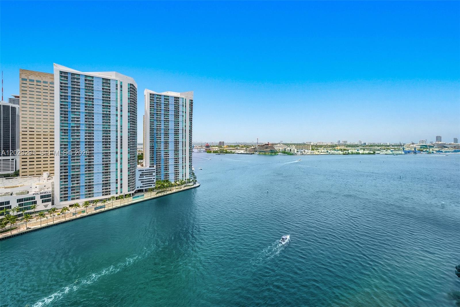 900 Brickell Key Blvd #1801, Miami FL 33131