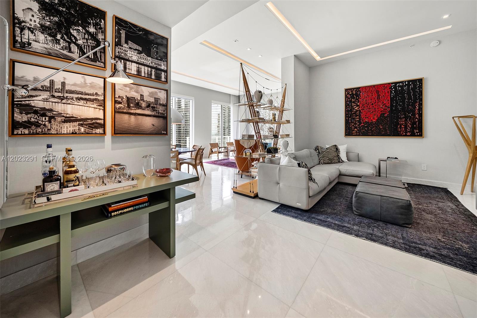 900 Brickell Key Blvd #1801, Miami FL 33131