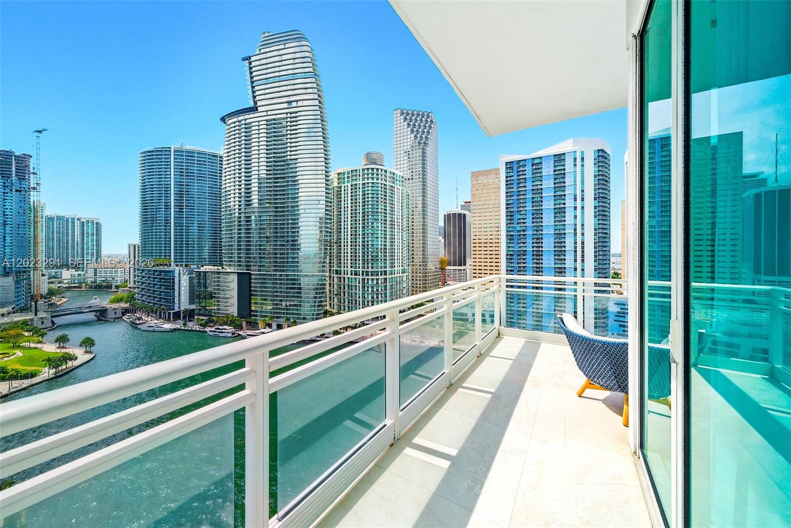 900 Brickell Key Blvd #1801, Miami FL 33131
