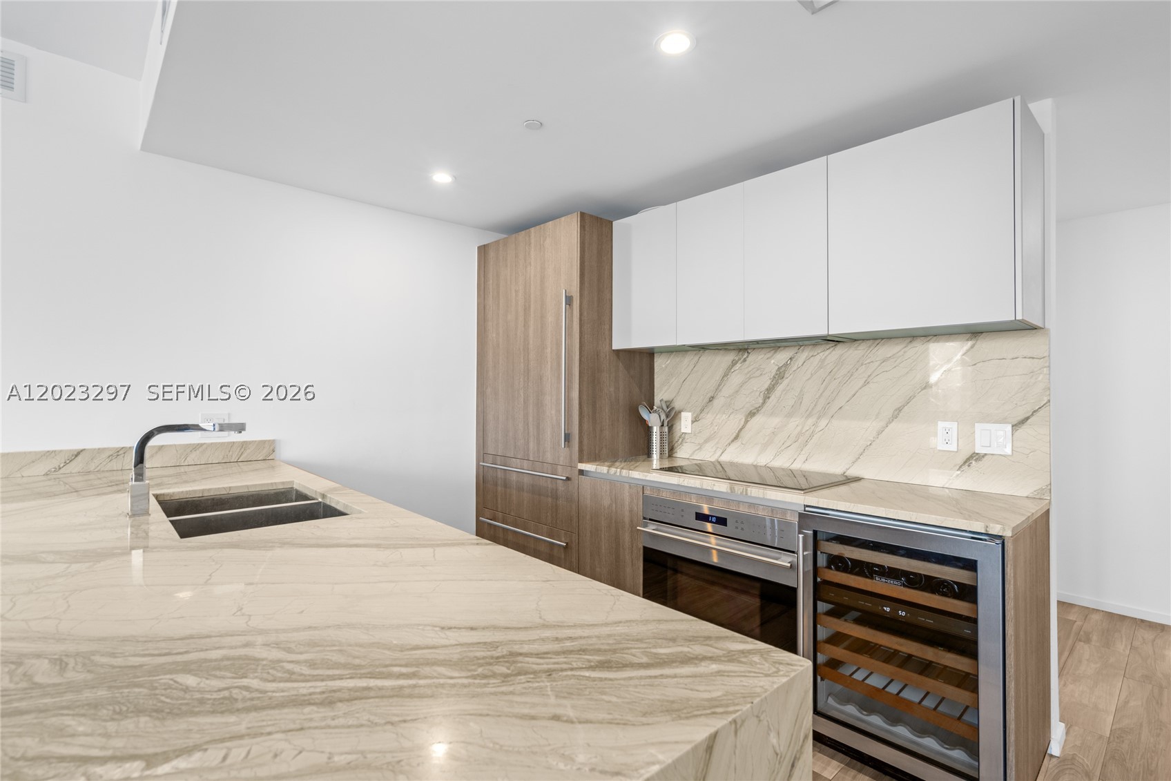 801 S Miami Ave #4104, Miami FL 33130