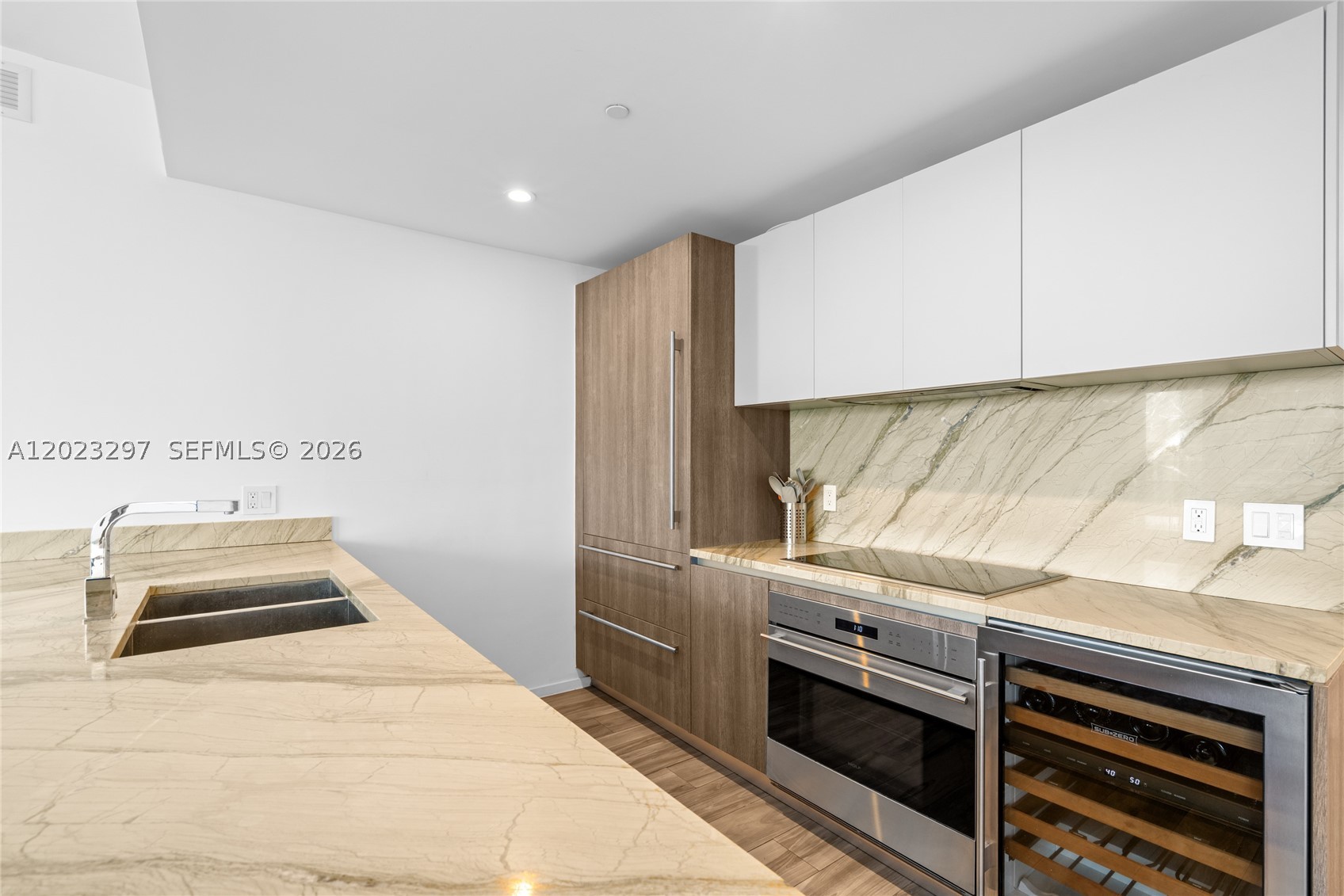 801 S Miami Ave #4104, Miami FL 33130