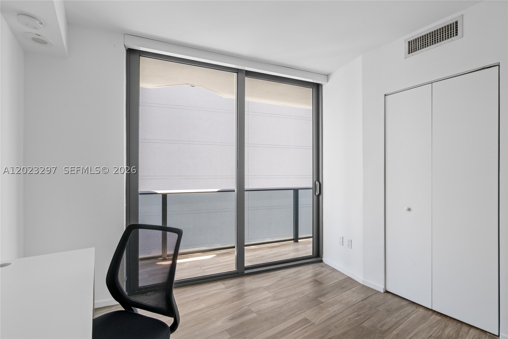 801 S Miami Ave #4104, Miami FL 33130