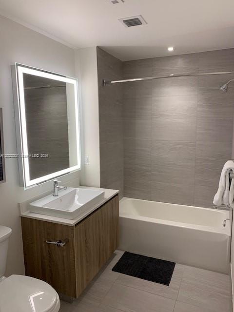 2960 NE 207th St #709, Aventura FL 33180