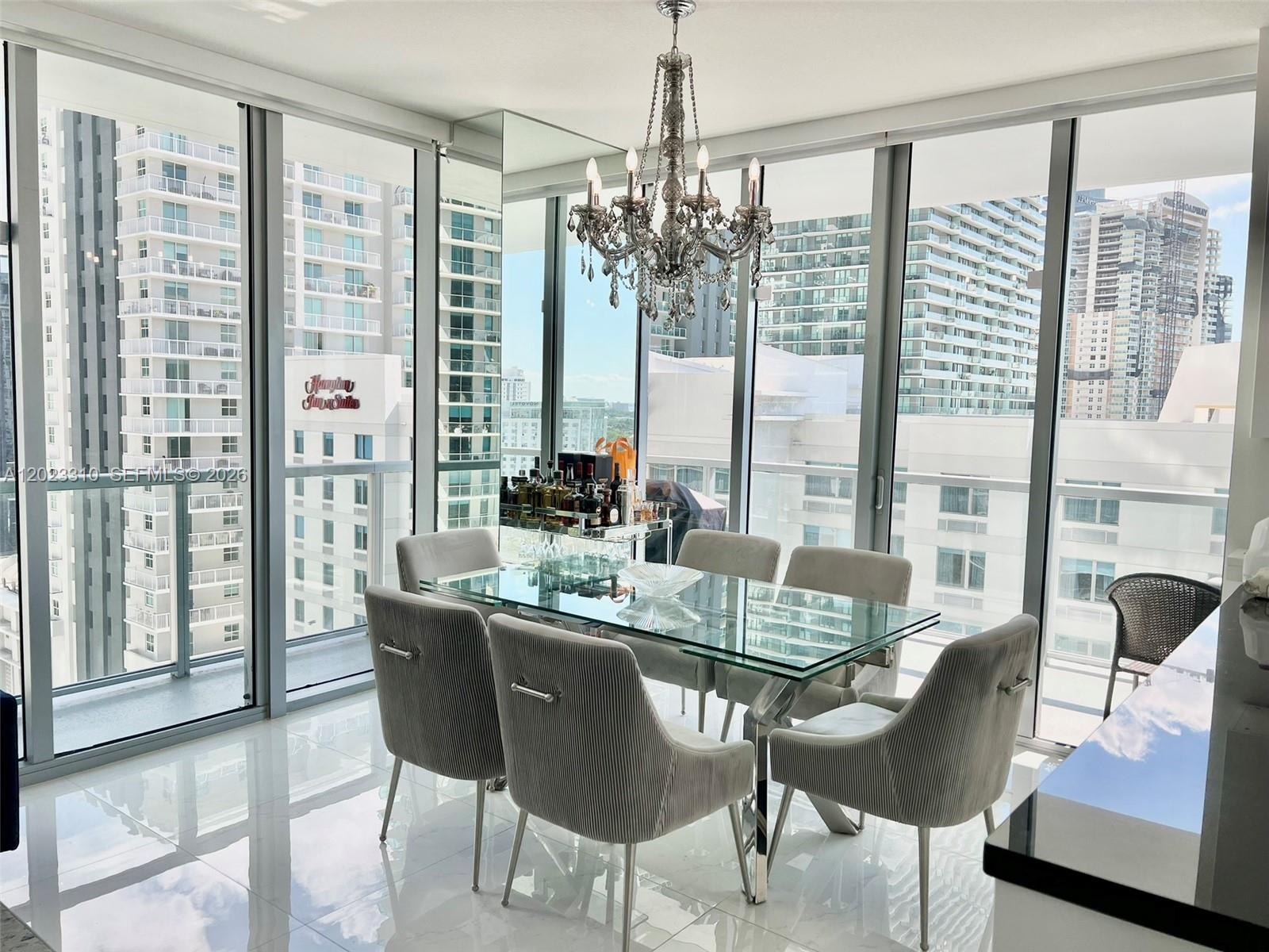 79 SW 12th St #1806, Miami FL 33130