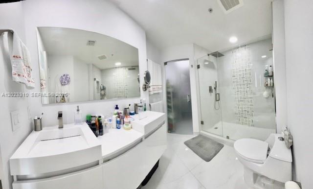 79 SW 12th St #1806, Miami FL 33130