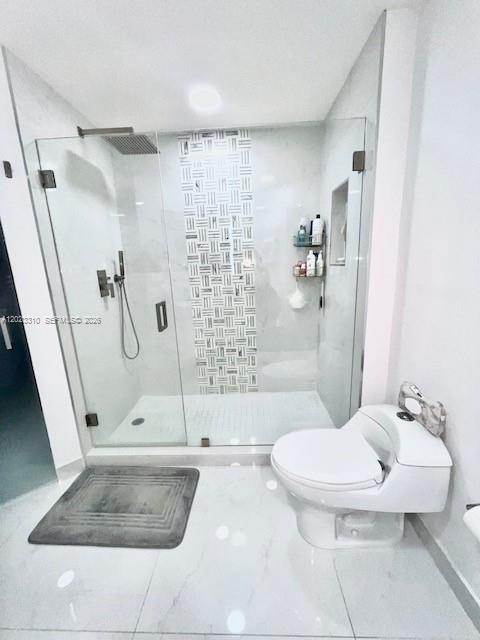 79 SW 12th St #1806, Miami FL 33130