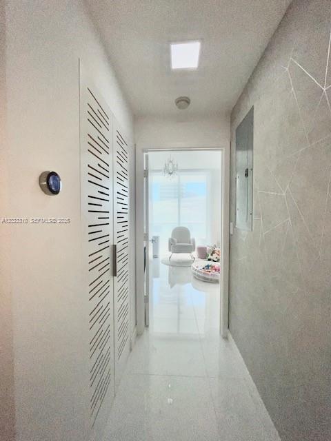 79 SW 12th St #1806, Miami FL 33130