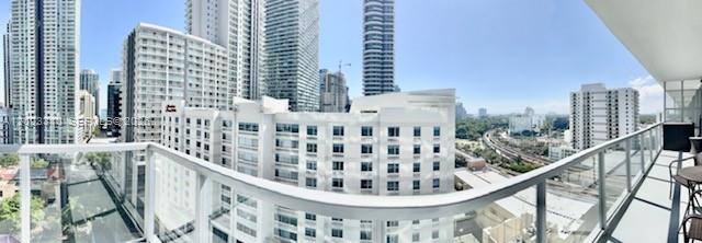 79 SW 12th St #1806, Miami FL 33130