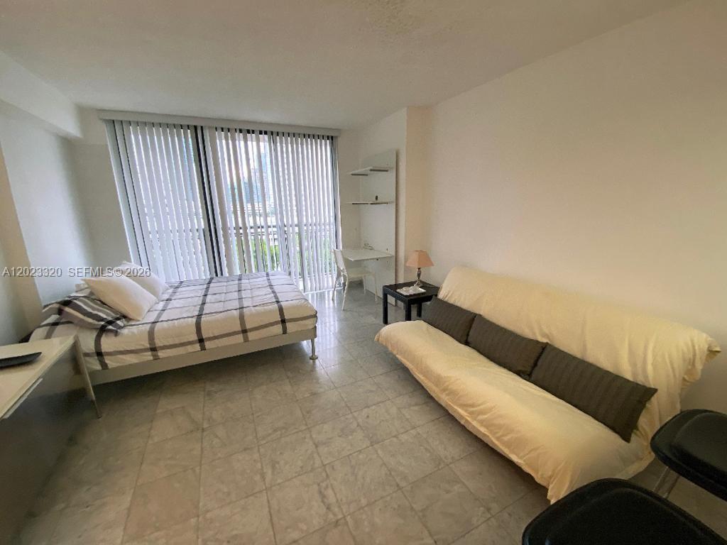 540 Brickell Key Dr #913, Miami FL 33131