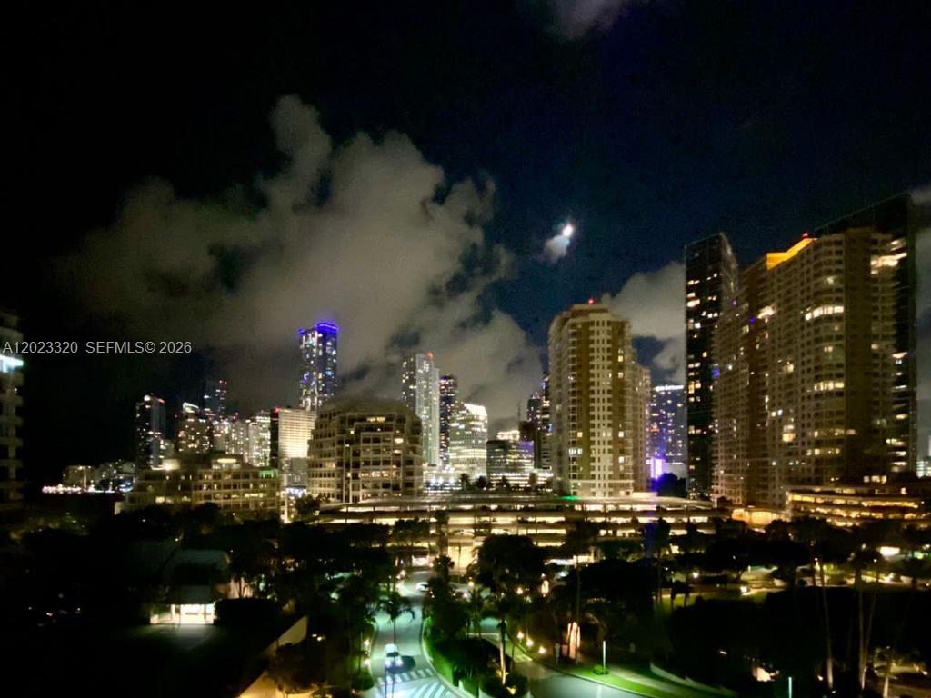 540 Brickell Key Dr #913, Miami FL 33131
