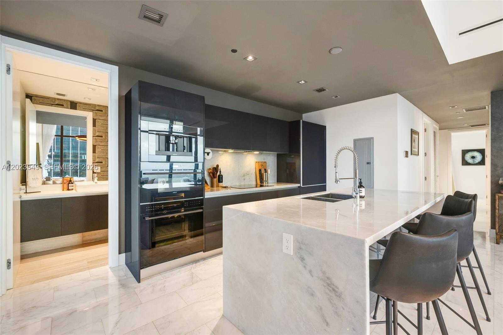 1451 Brickell Ave #4304, Miami FL 33131