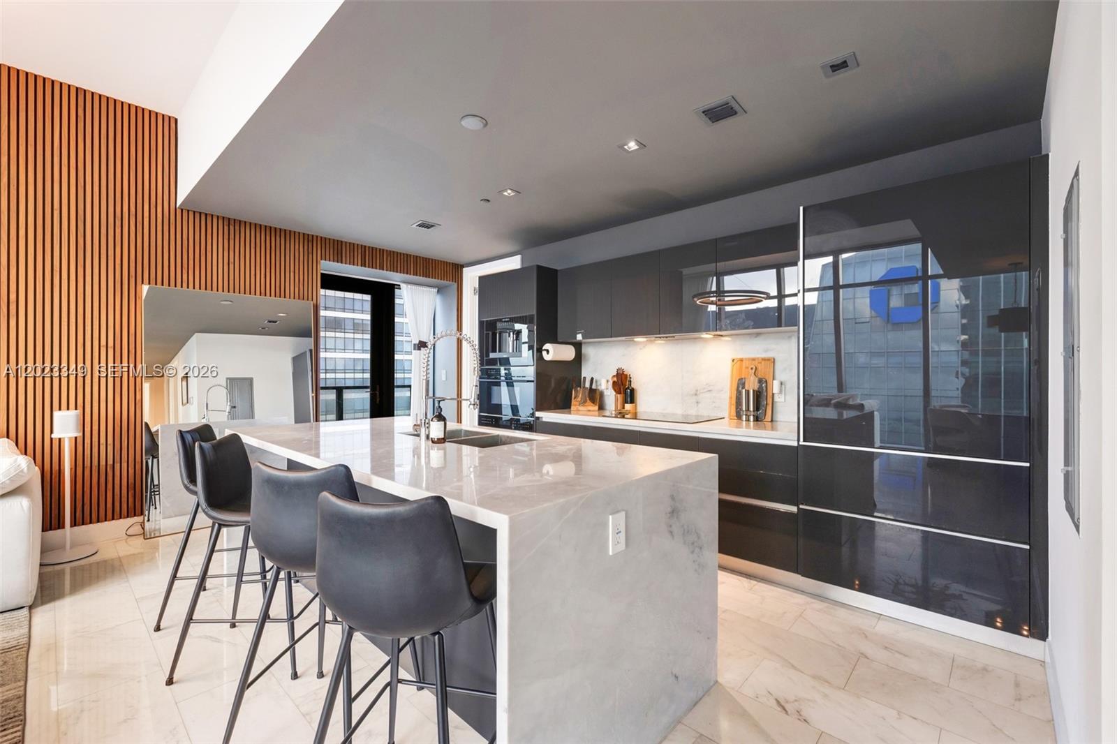 1451 Brickell Ave #4304, Miami FL 33131