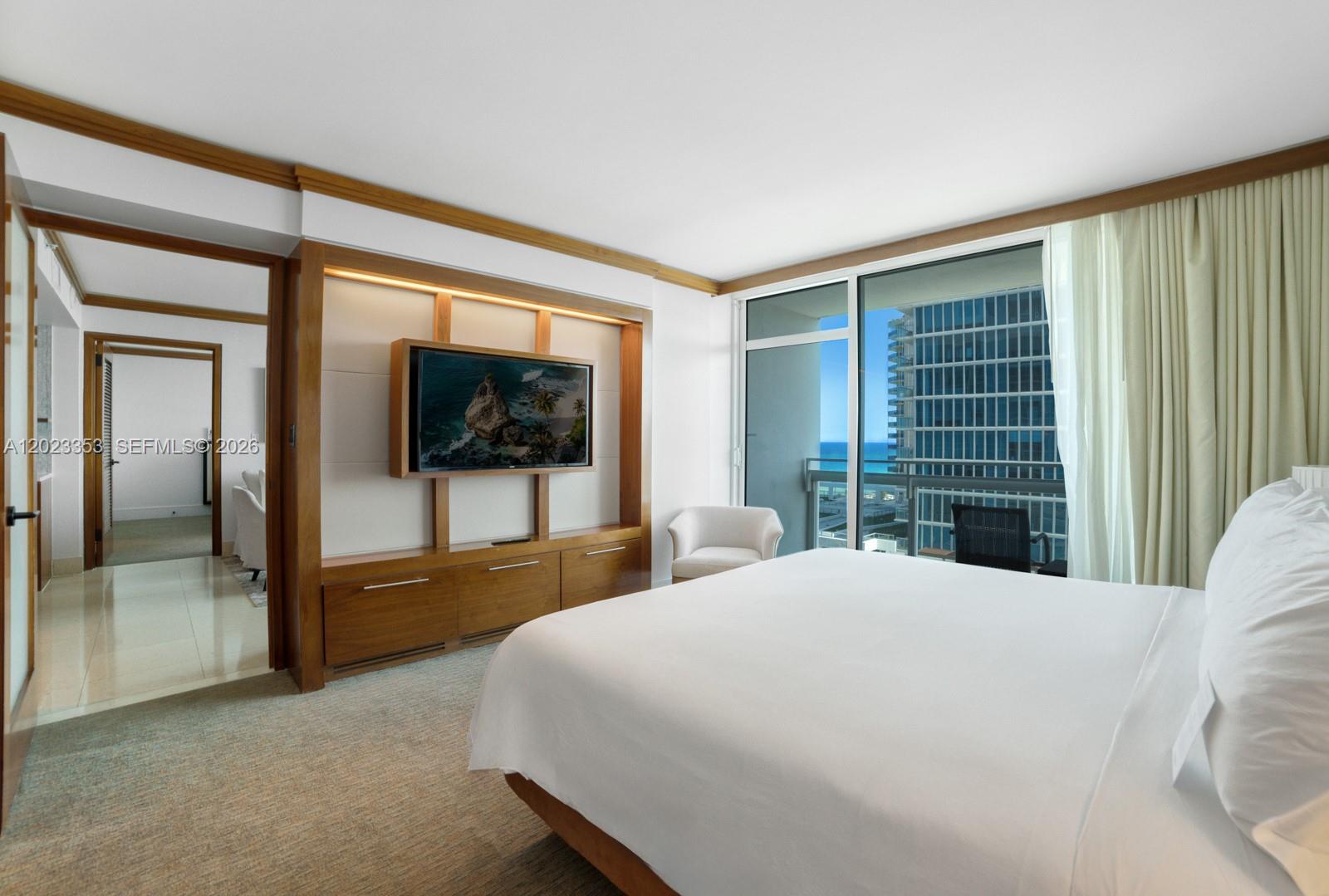 6801 Collins Ave #714 (Door 704), Miami Beach FL 33141