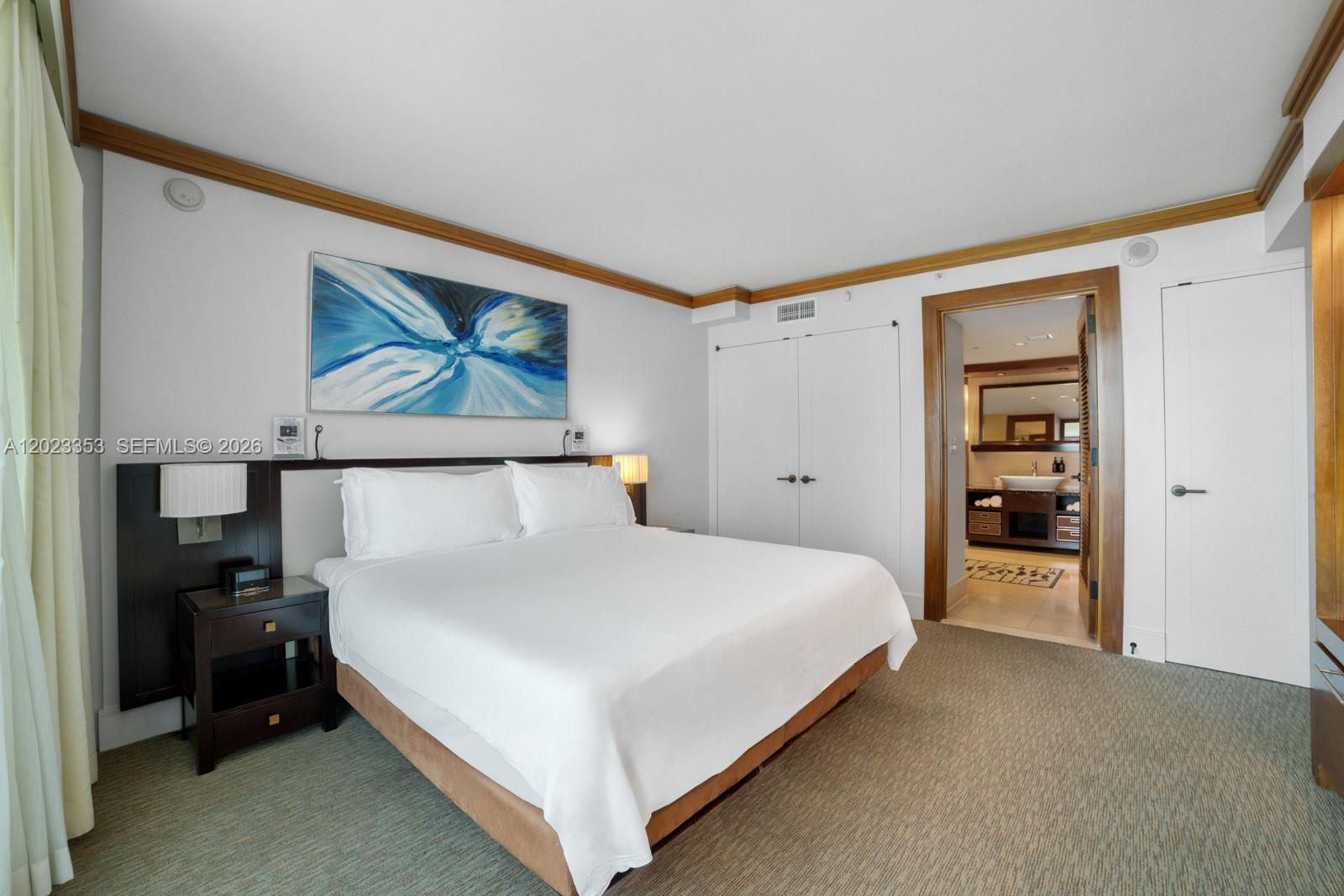 6801 Collins Ave #714 (Door 704), Miami Beach FL 33141