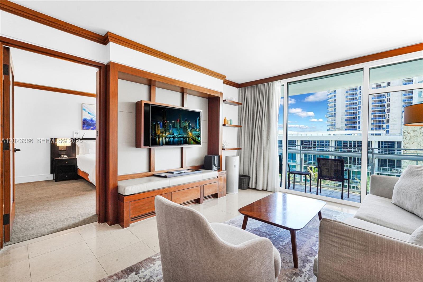6801 Collins Ave #611 (Door 610), Miami Beach FL 33141