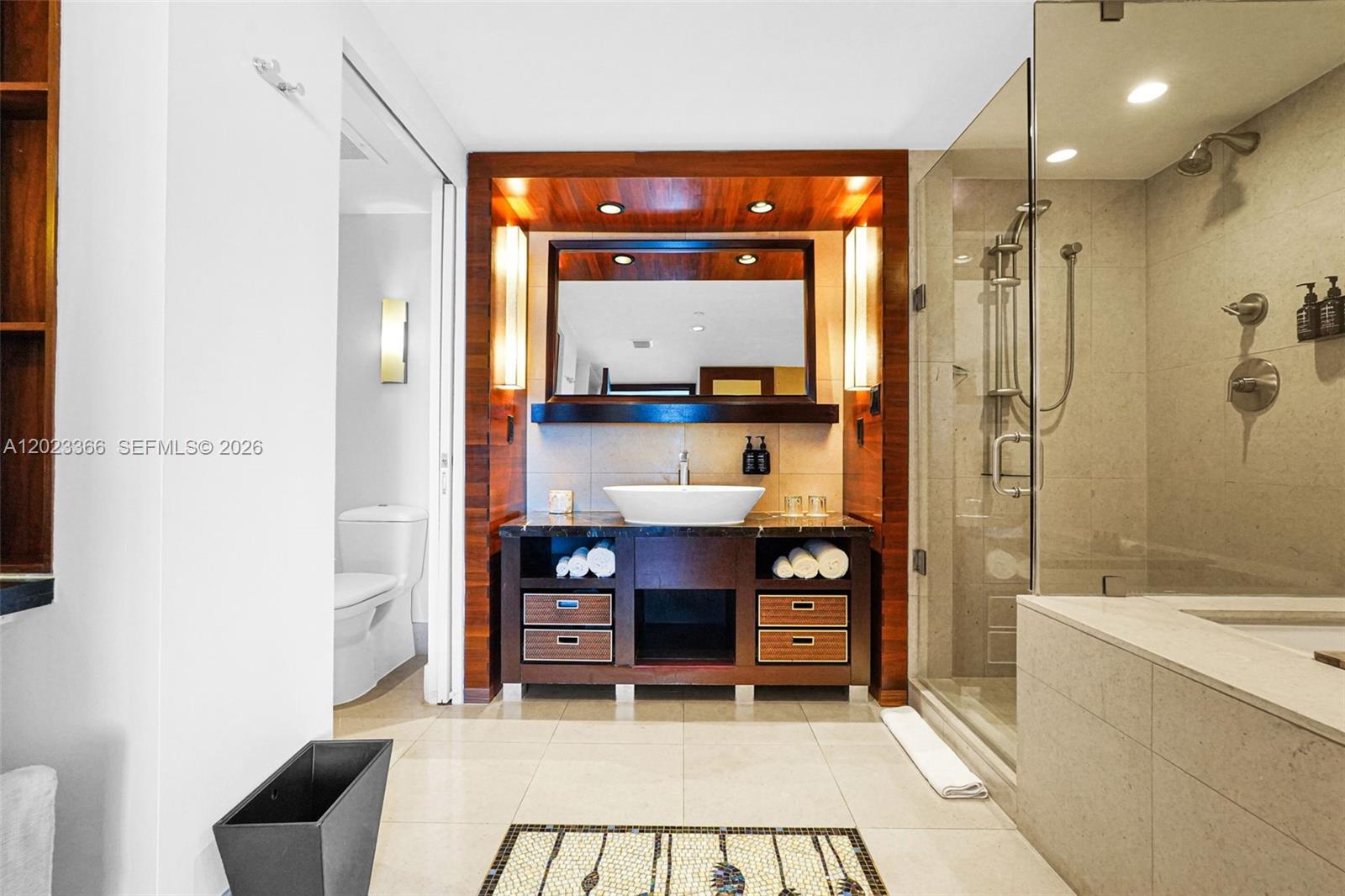 6801 Collins Ave #611 (Door 610), Miami Beach FL 33141