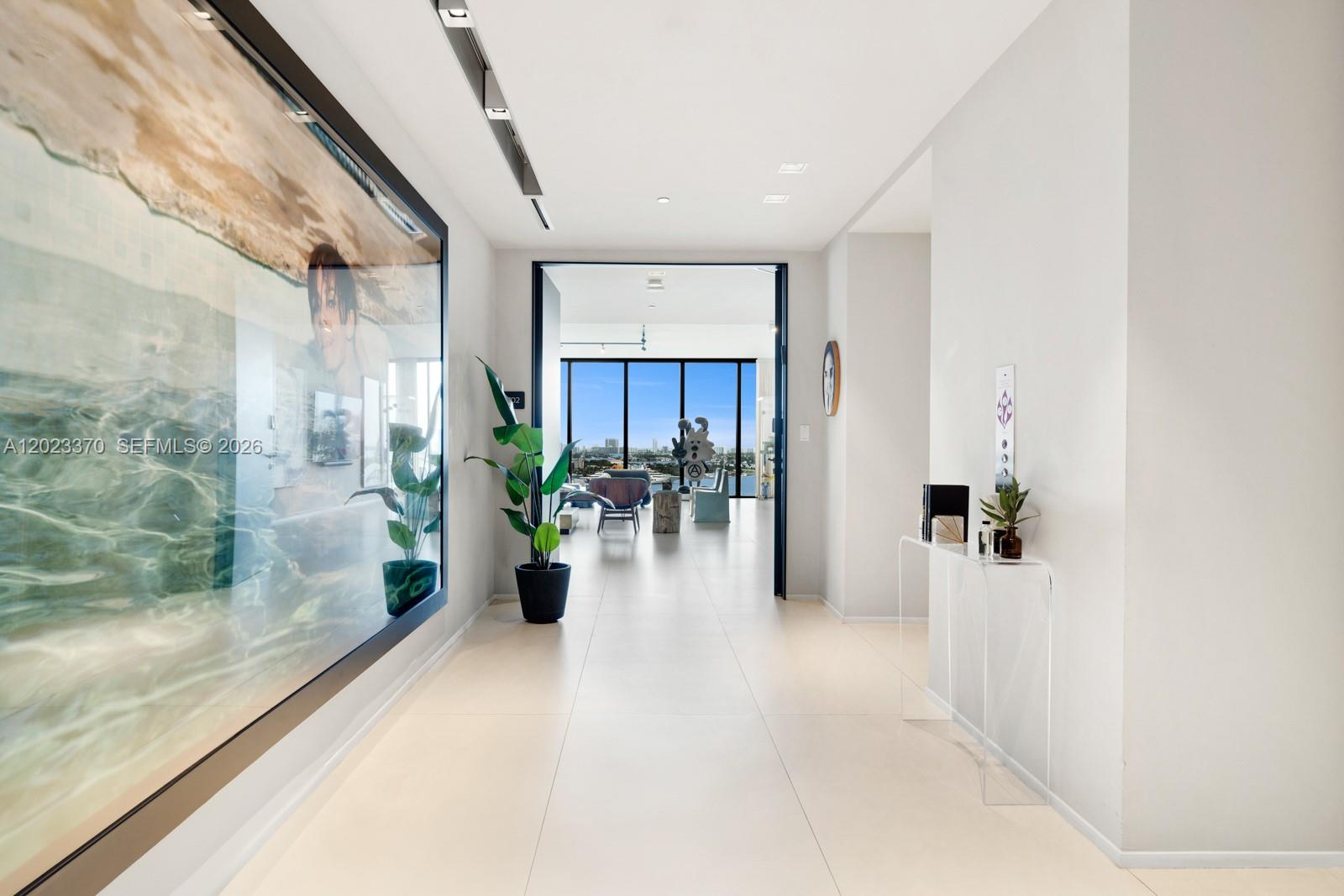 1000 Biscayne Blvd #1702, Miami FL 33132
