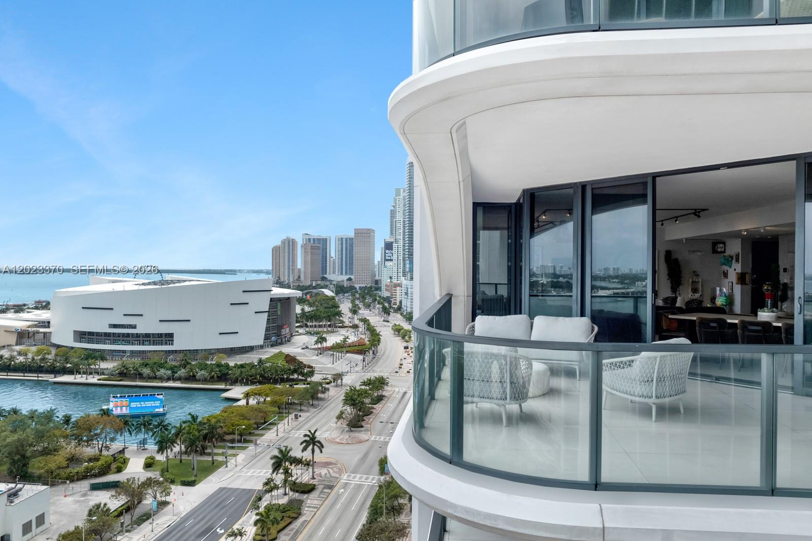 1000 Biscayne Blvd #1702, Miami FL 33132