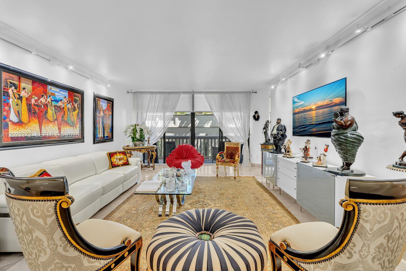2000 Island Blvd #305, Aventura FL 33160