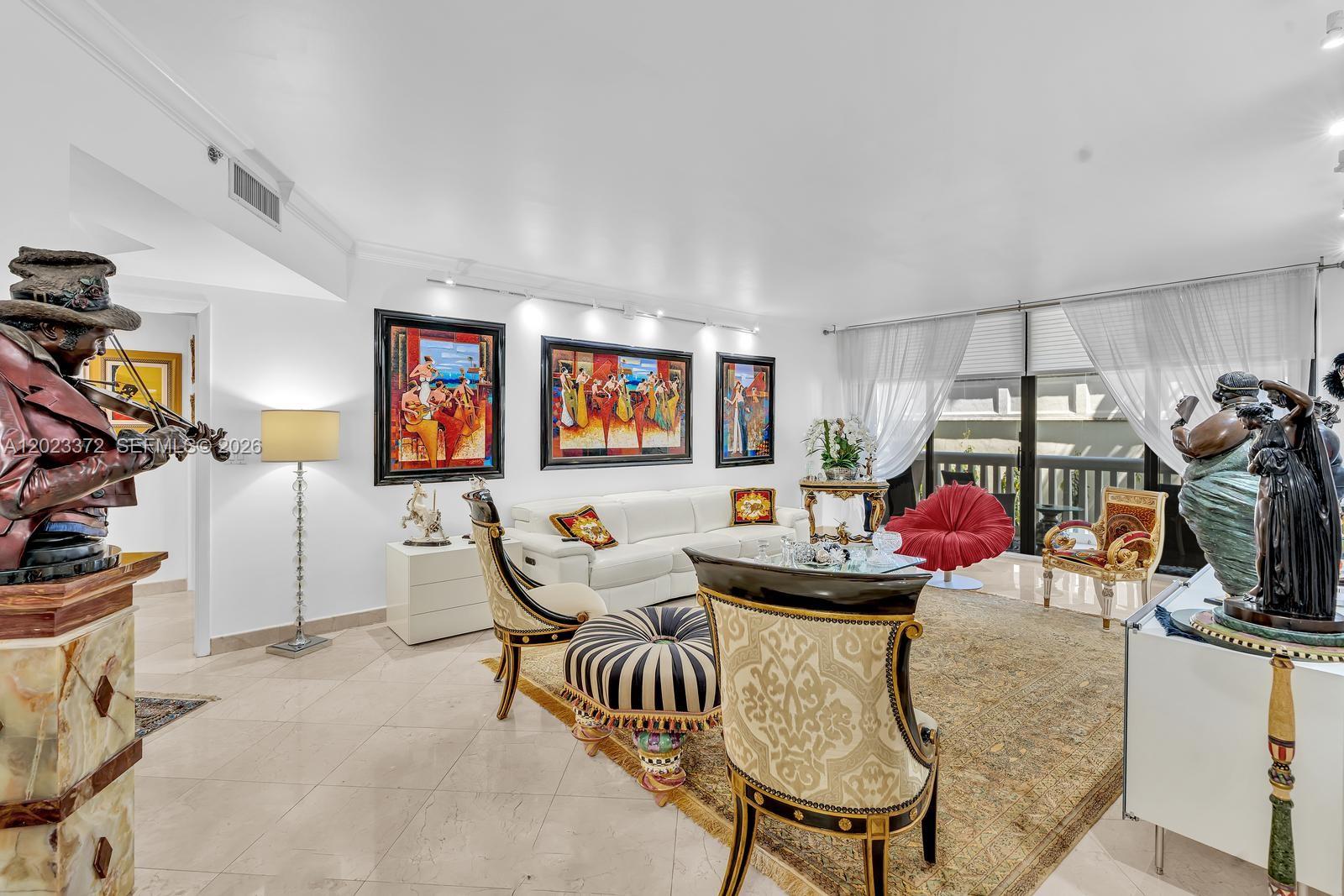 2000 Island Blvd #305, Aventura FL 33160