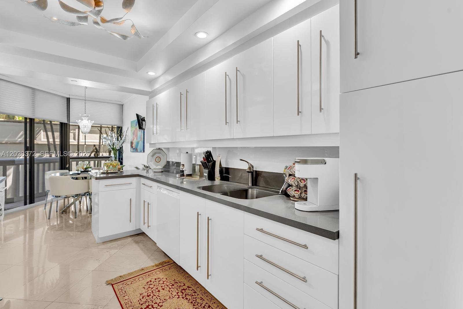 2000 Island Blvd #305, Aventura FL 33160