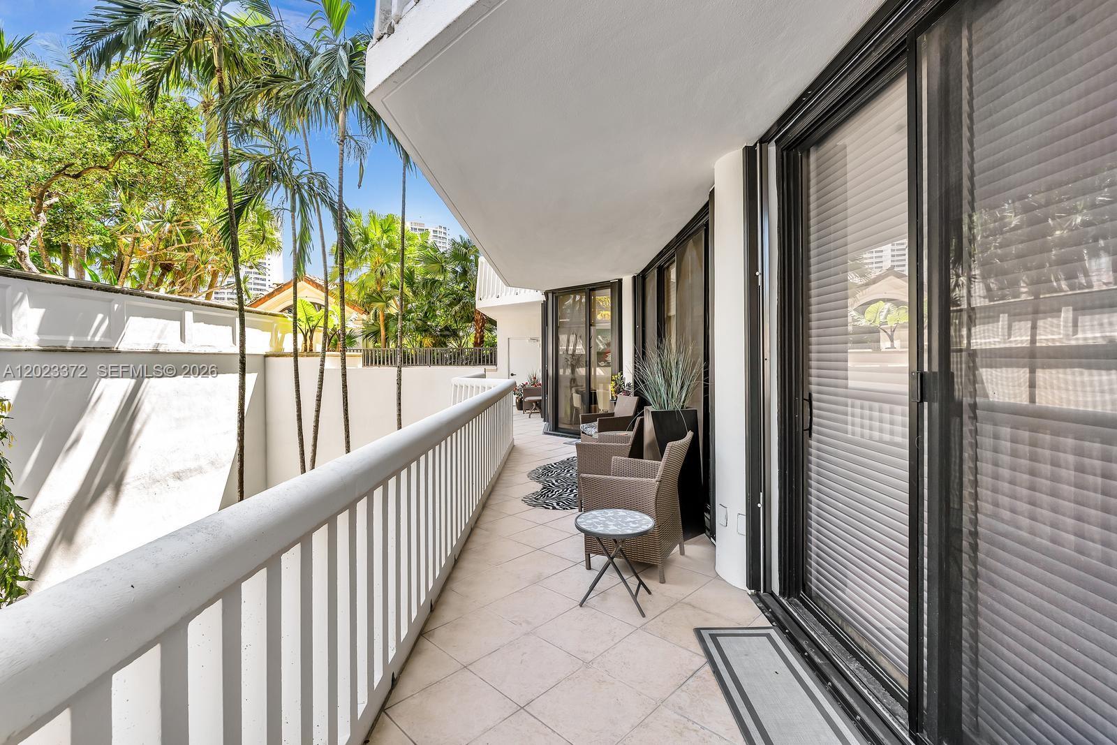 2000 Island Blvd #305, Aventura FL 33160