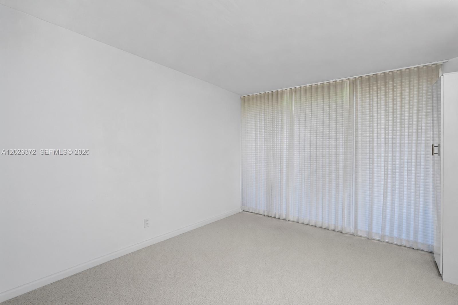 2000 Island Blvd #305, Aventura FL 33160