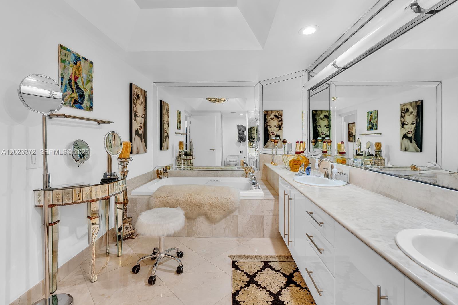 2000 Island Blvd #305, Aventura FL 33160