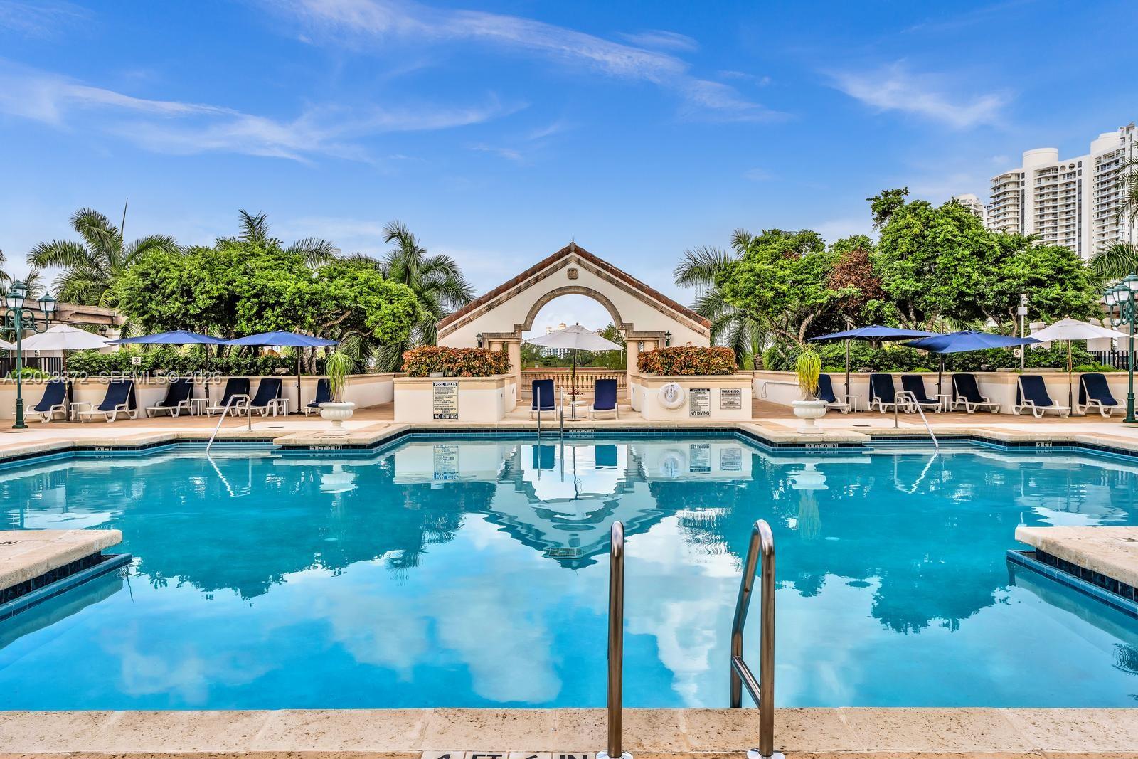 2000 Island Blvd #305, Aventura FL 33160