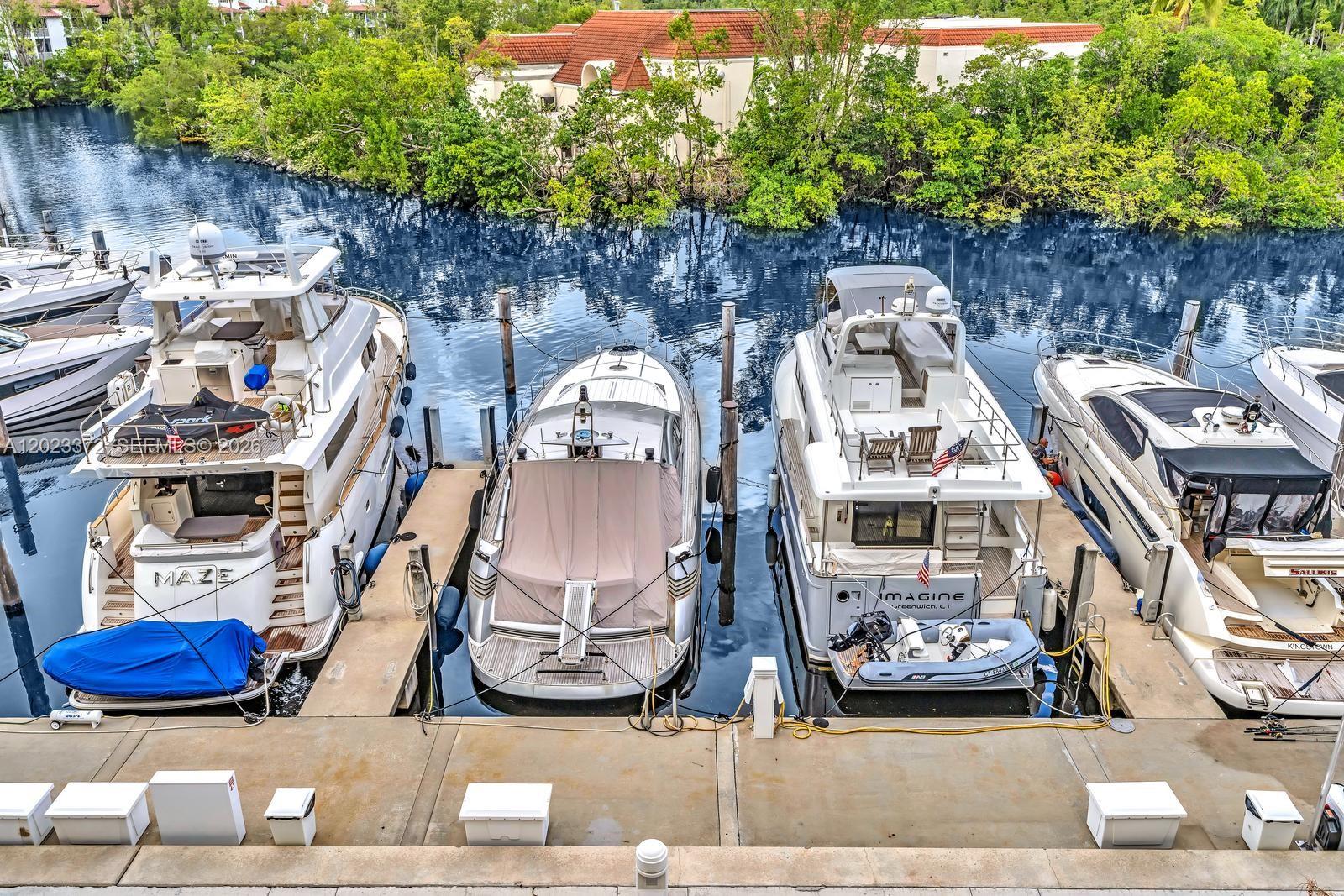 2000 Island Blvd #305, Aventura FL 33160