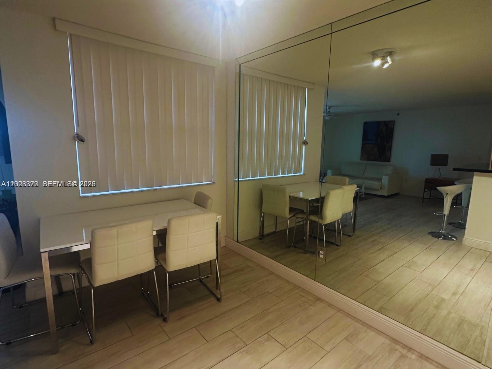 19555 E Country Club Dr #8206, Aventura FL 33180