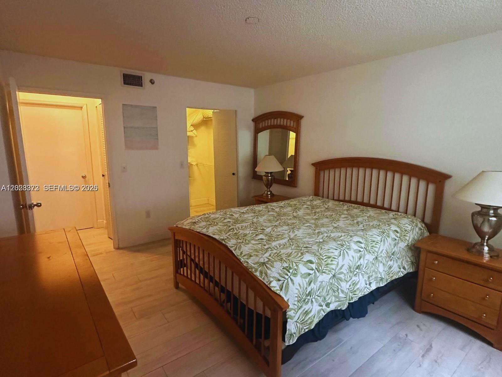 19555 E Country Club Dr #8206, Aventura FL 33180