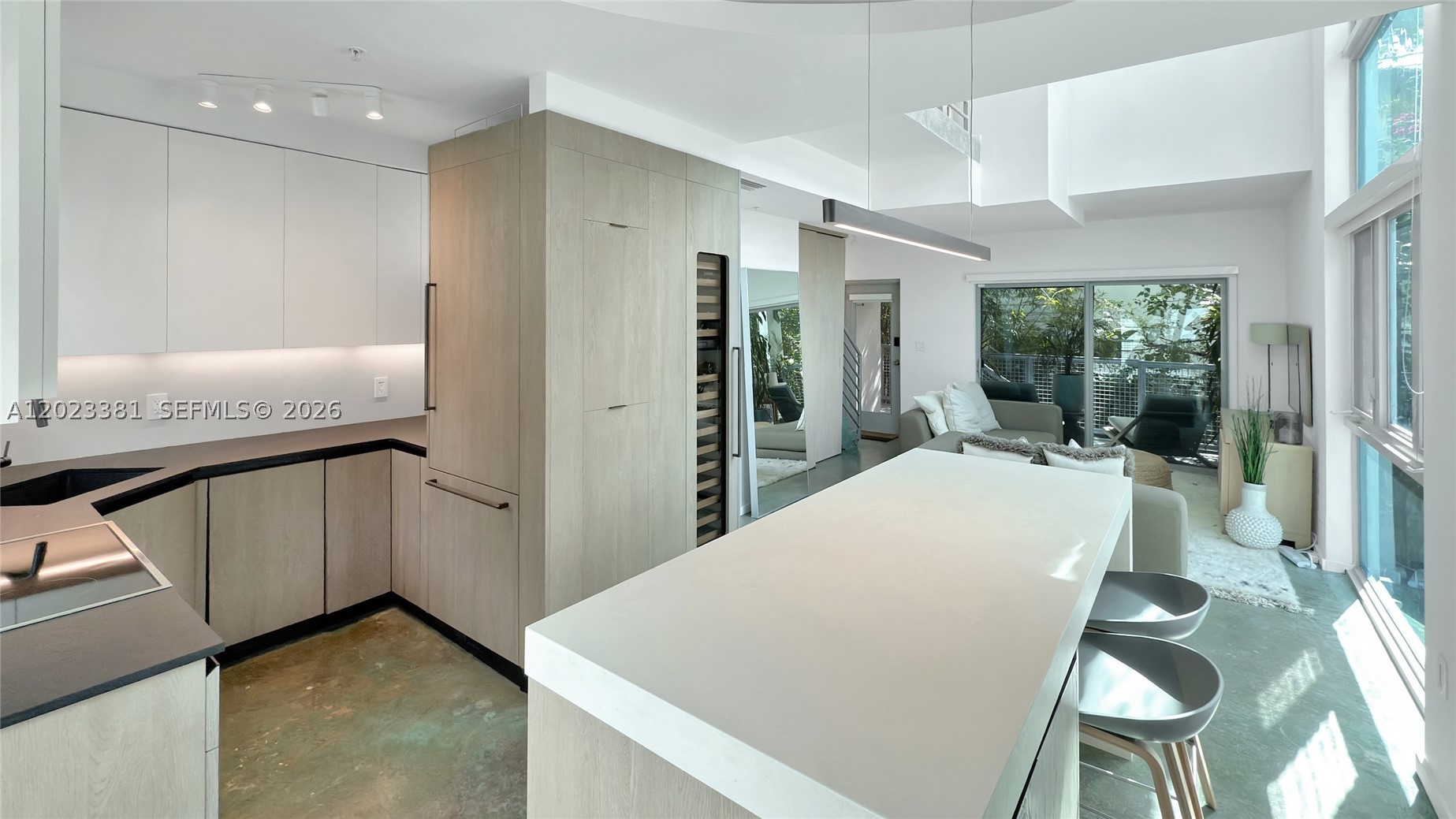 734 Michigan Ave #7, Miami Beach FL 33139