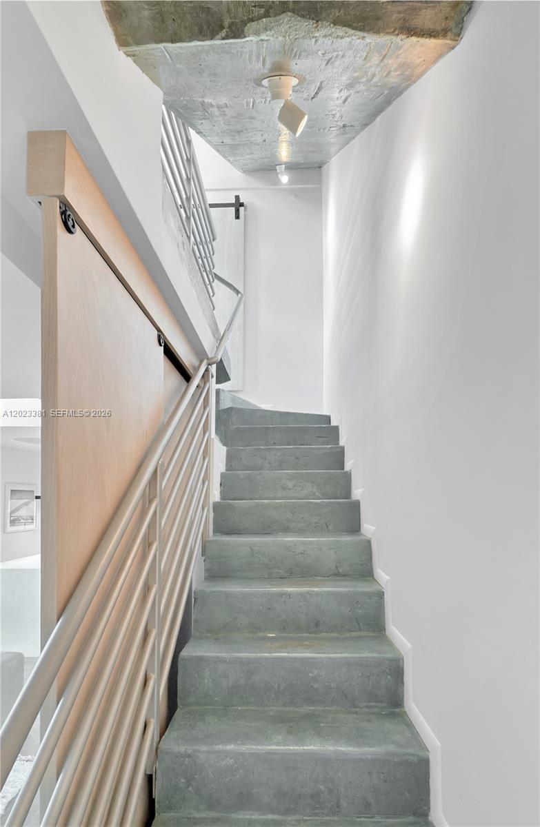 734 Michigan Ave #7, Miami Beach FL 33139