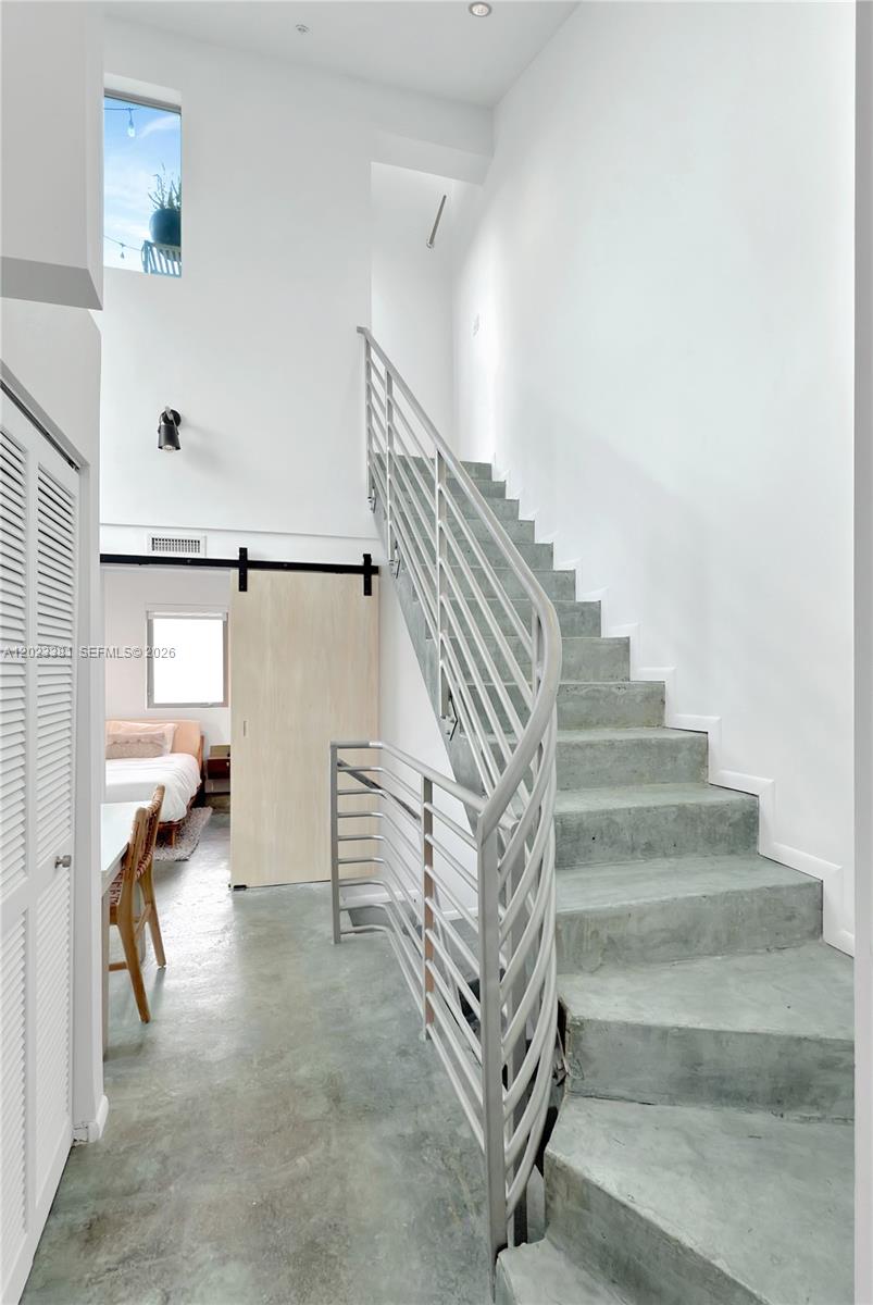 734 Michigan Ave #7, Miami Beach FL 33139