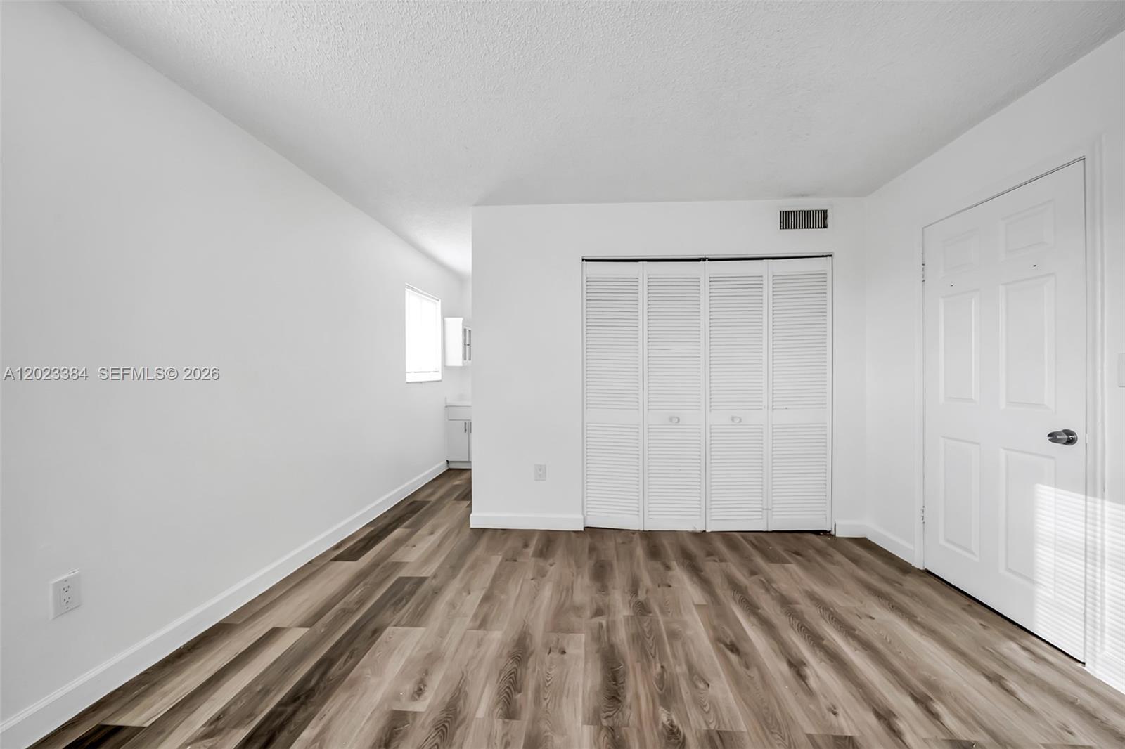 2011 Bay Dr #8, Miami Beach FL 33141
