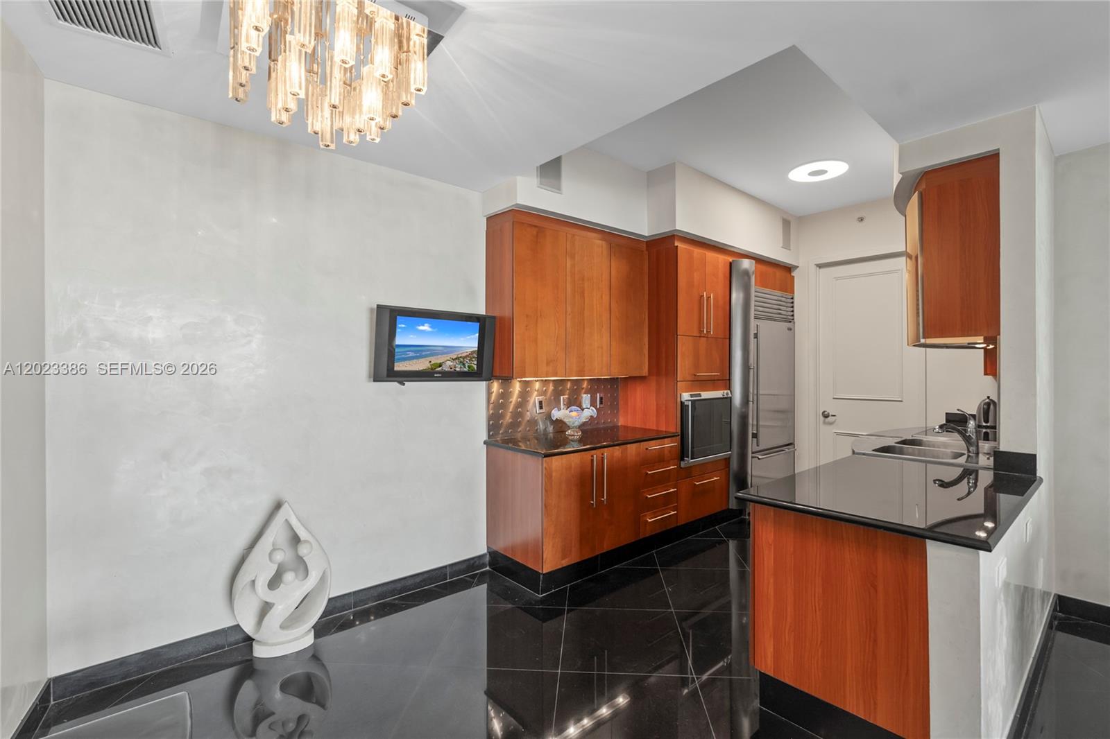 18101 Collins Ave #1502, Sunny Isles Beach FL 33160