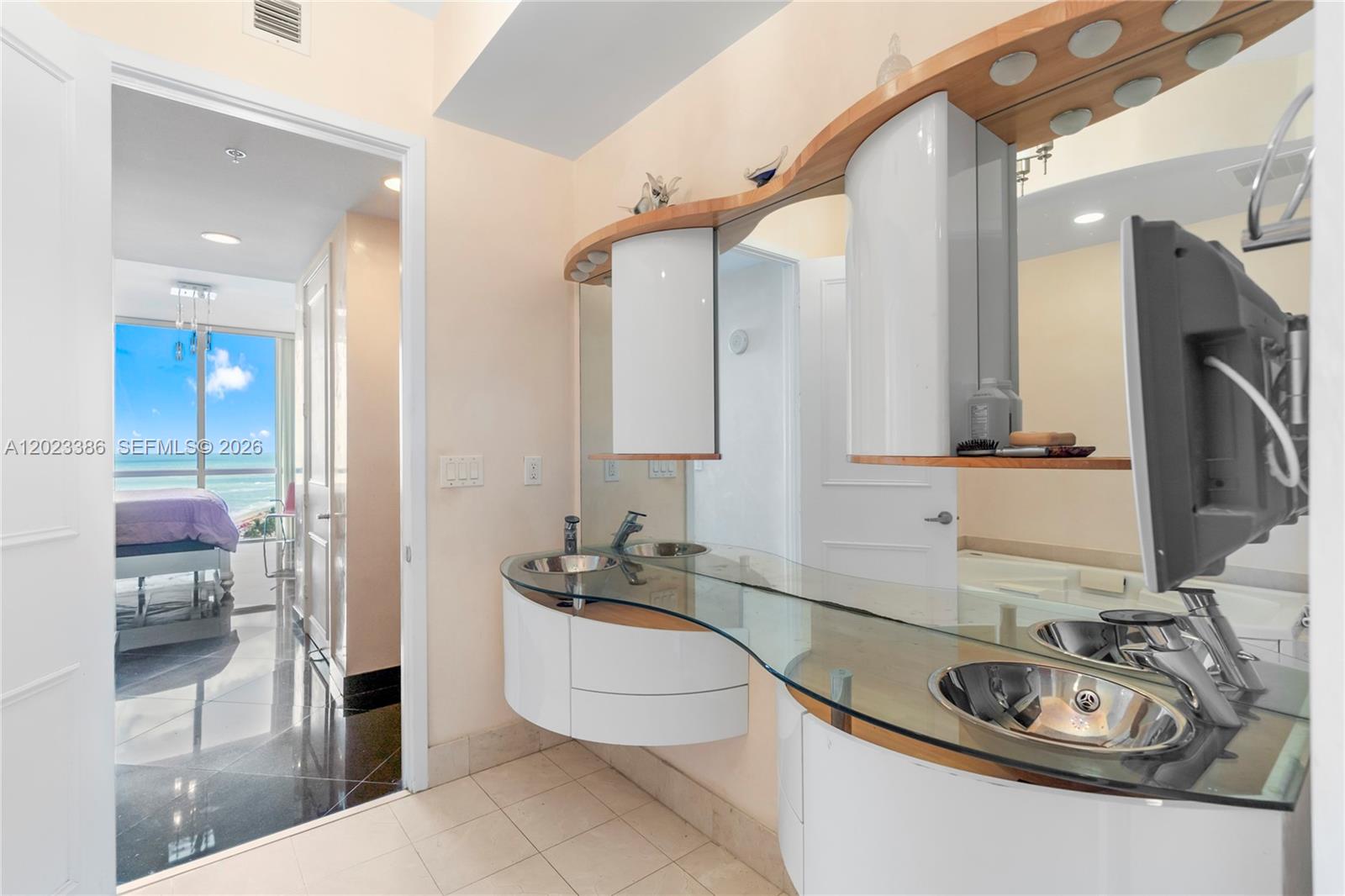 18101 Collins Ave #1502, Sunny Isles Beach FL 33160