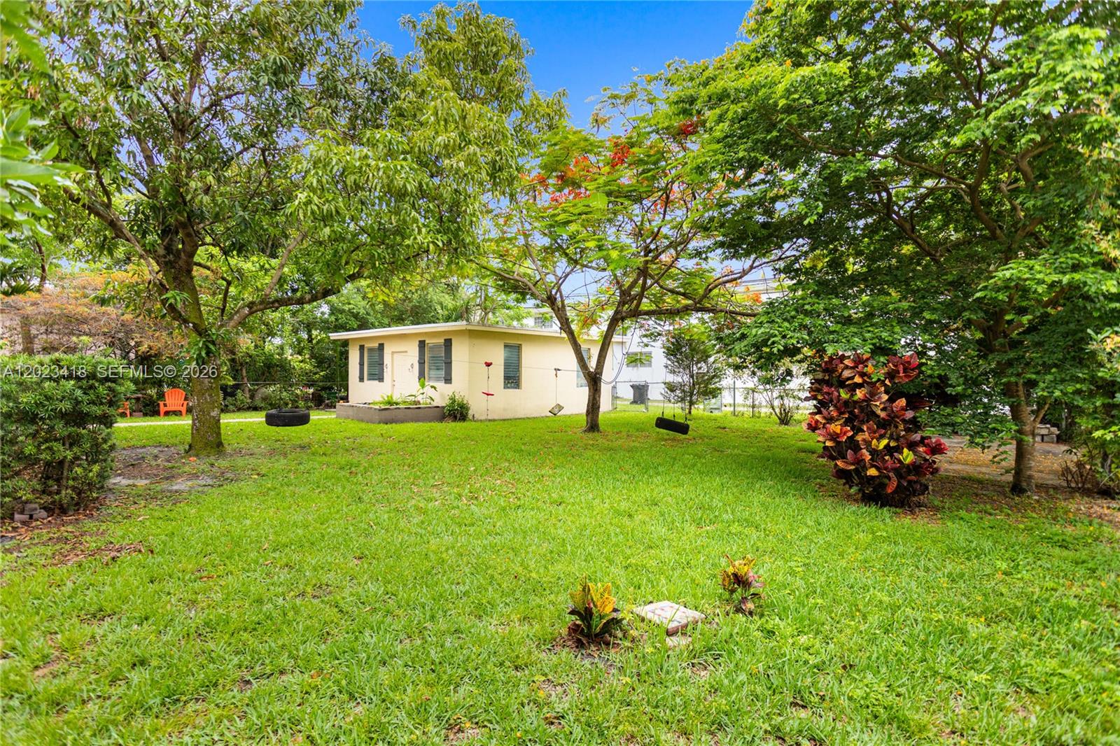 72 Palmetto Dr, Miami Springs FL 33166
