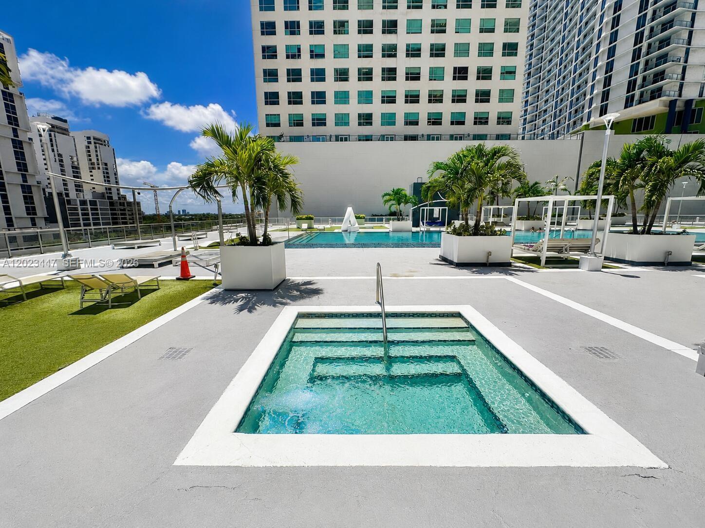 690 SW 1st Ct #2314, Miami FL 33130