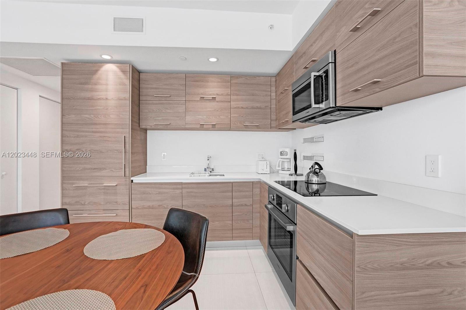 1300 S Miami Ave #1608, Miami FL 33130