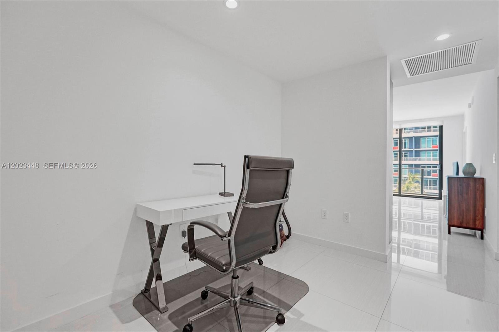 1300 S Miami Ave #1608, Miami FL 33130