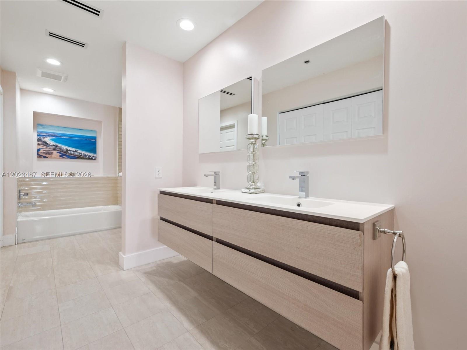2425 Fisher Island Dr #5205, Miami Beach FL 33109